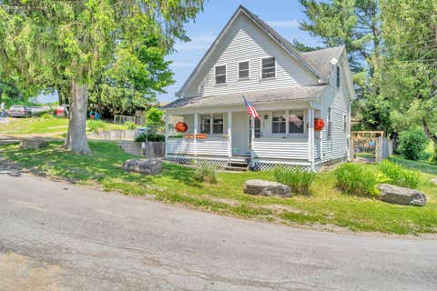 Photo of 102 Lougheed Rd, Oneonta, NY 13820 (MLS # 11678089)