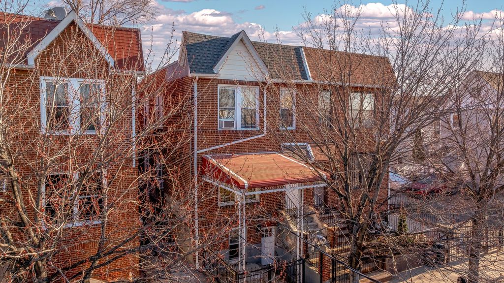 Photo of 949 214 St, BRONX, NY 10469 (MLS # 11666944)