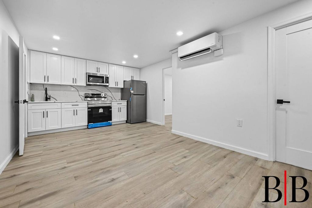 Photo of 552 East 80 Street, Brooklyn, NY 11236 (MLS # 11661863)