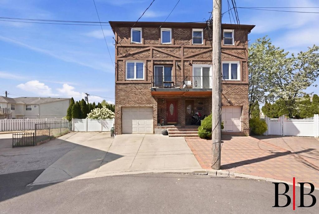Photo of 7131 Perri Lane #15S, Brooklyn, NY 11234 (MLS # 11732704)