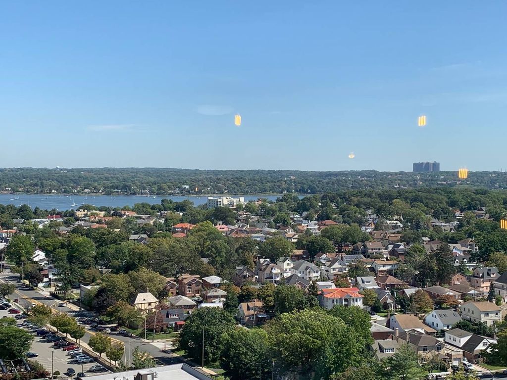 Photo of One Bay Club Drive #21L, Bayside, NY 11360 (MLS # 11669329)