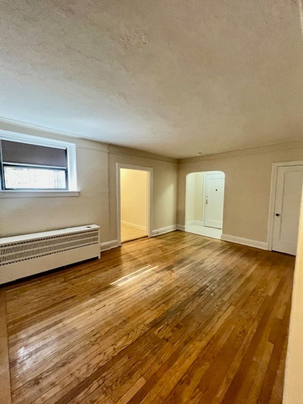 Photo of 3 Greenridge Ave #A8, White Plains, NY 10605 (MLS # 11682775)