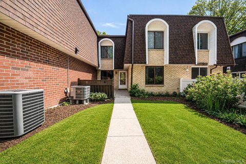 Photo of 140 Golf Lane, Medford, NY 11763 (MLS # 11778330)