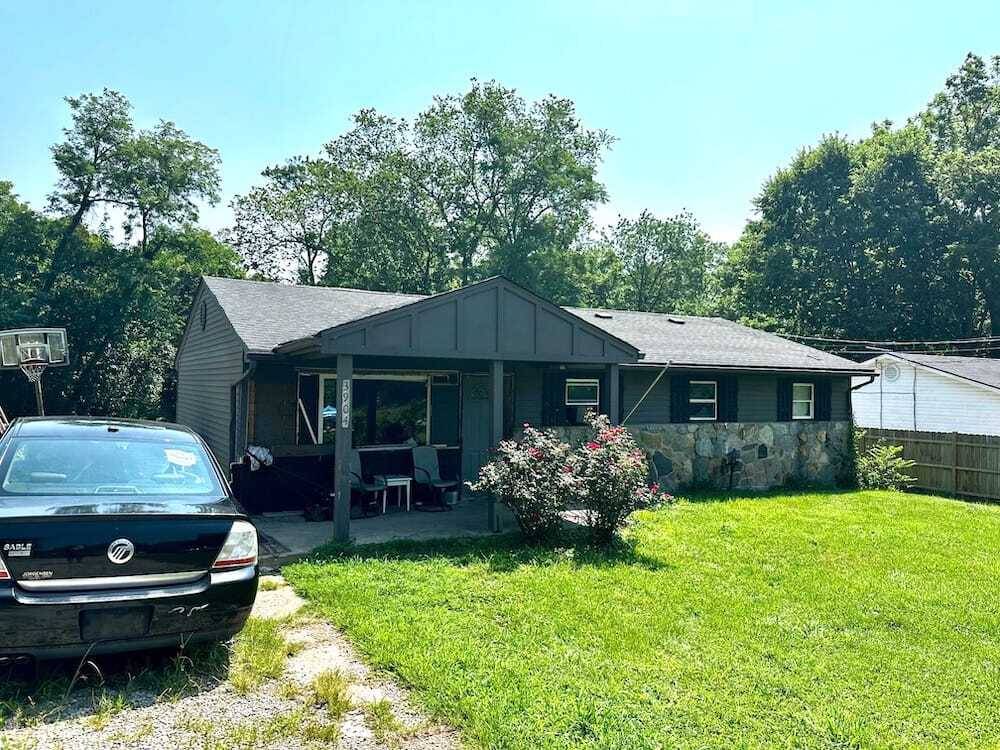 Photo of 3904 Michael Dr, Cincinnati, OH 45255 (MLS # 11848849)