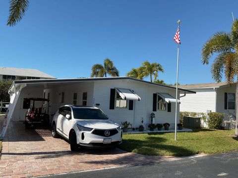 Photo of 322 Pier A, Naples, FL 34112 (MLS # 11652356)