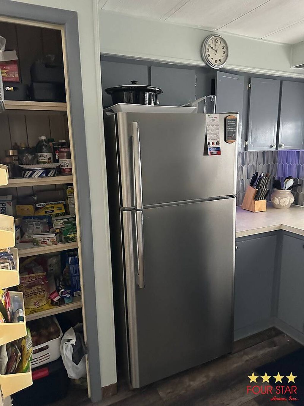 Photo of 834 Concord St, Vero Beach, FL 32966 (MLS # 11641597)