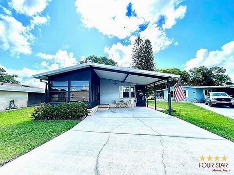 Photo of 3085 Cross Creek Ct #251, St. Cloud, FL 34769 (MLS # 11642163)