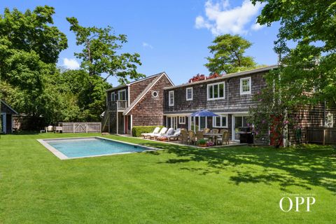 Photo of 1 Overlook Road, Brookhaven Hamlet, NY 11719 (MLS # 11802830)