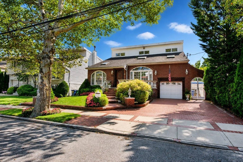 Photo of 361 Mayfair Drive South DR, Brooklyn, NY 11234 (MLS # 12008905)