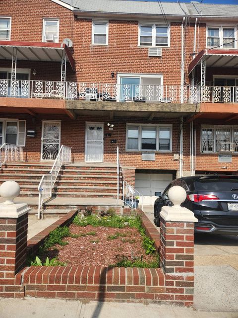 Photo of 1041 East 80th Street, BROOKLYN, NY 11236 (MLS # 11693320)