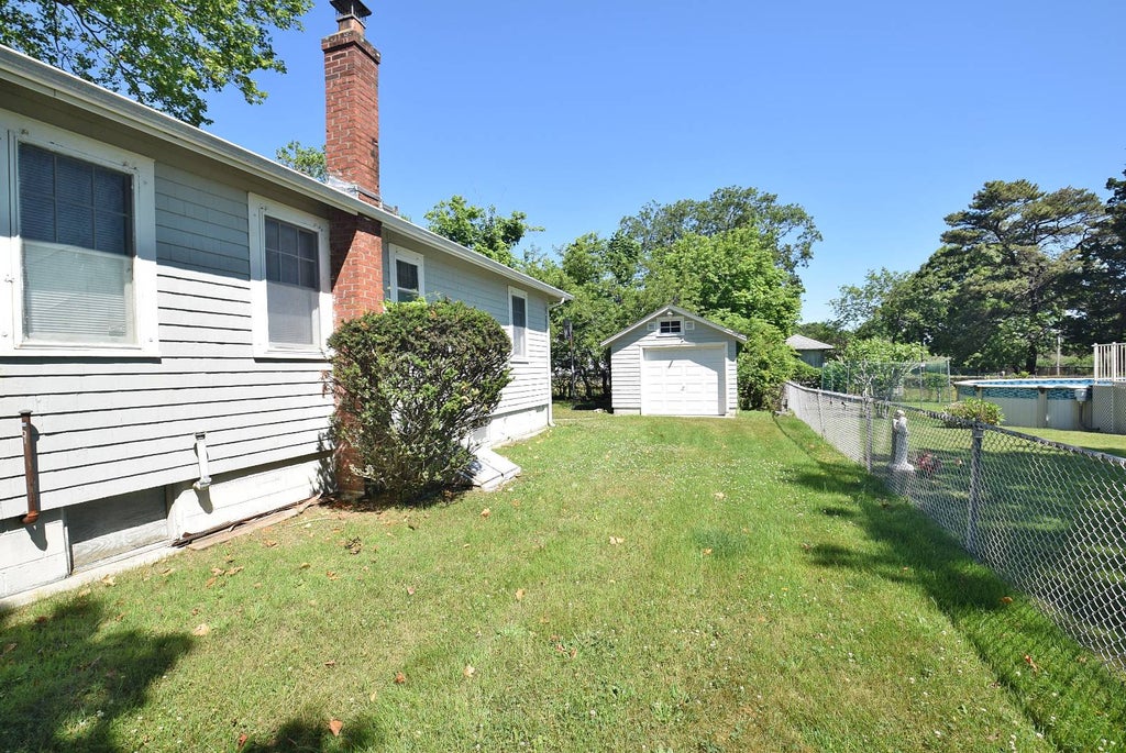Photo of 9 Maple Road West RD, Mastic Beach, NY 11951 (MLS # 11857671)