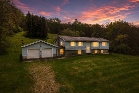 Photo of 1798 Marvin Hollow Rd, Walton, NY 13856 (MLS # 11745677)