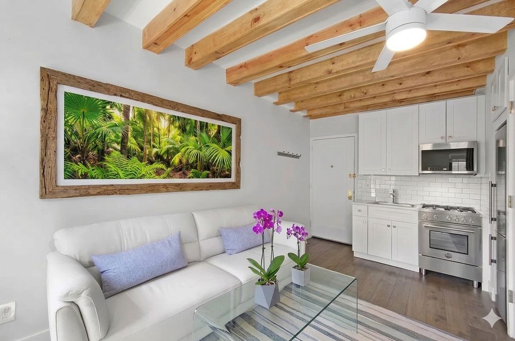 Photo of 56 Jane Street #4G, New York, NY 10014 (MLS # 11776379)