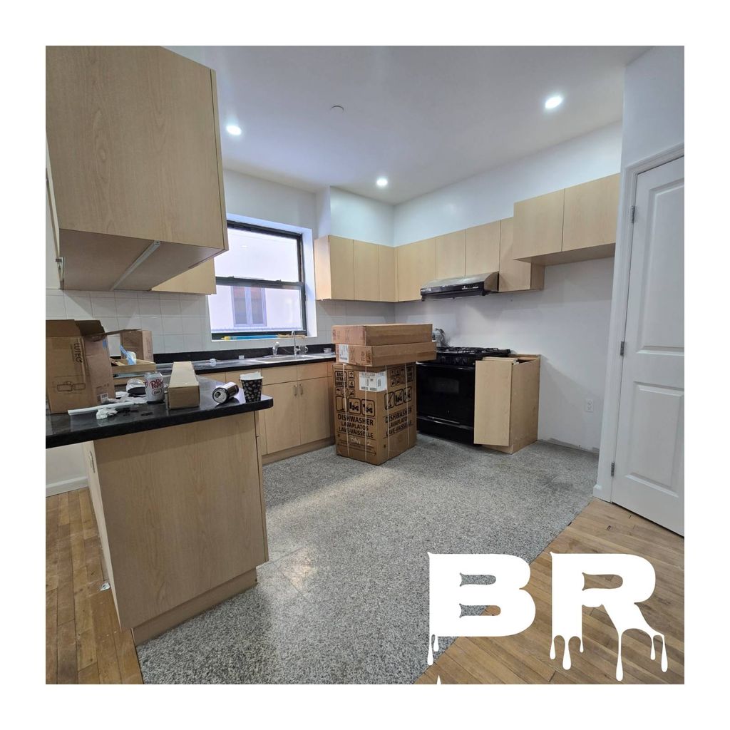 Photo of 1111 Sheepshead Bay Rd #1F, Brooklyn, NY 11229 (MLS # 11676515)