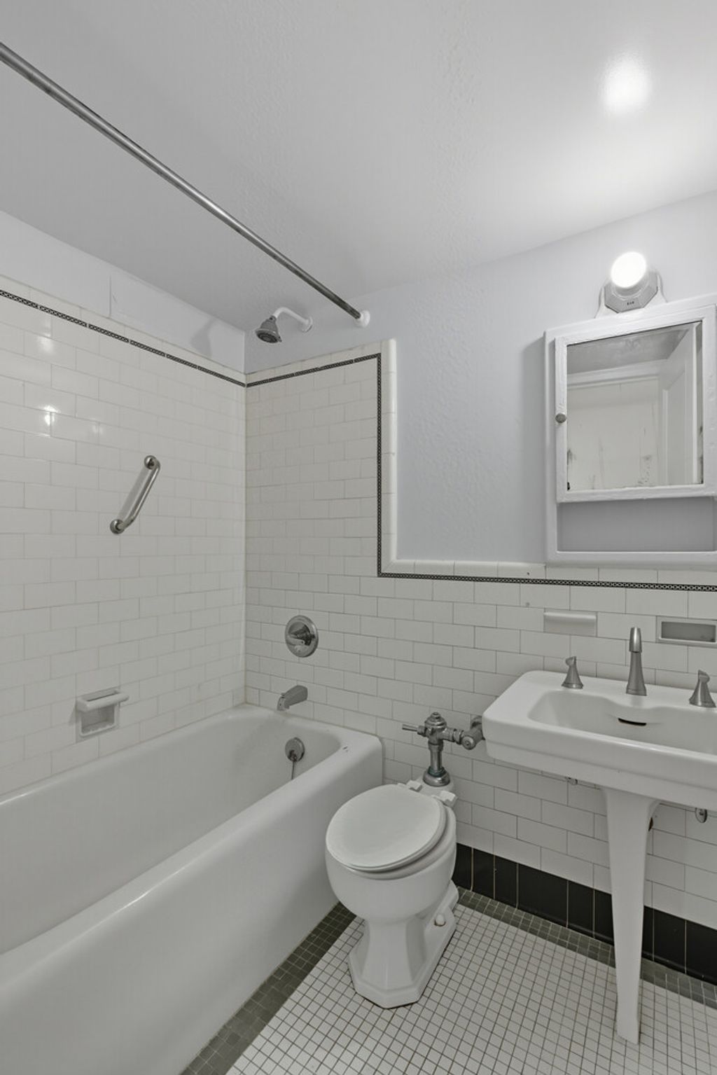 Photo of 304 West 75th Street #10A, New York, NY 10023 (MLS # 11588255)