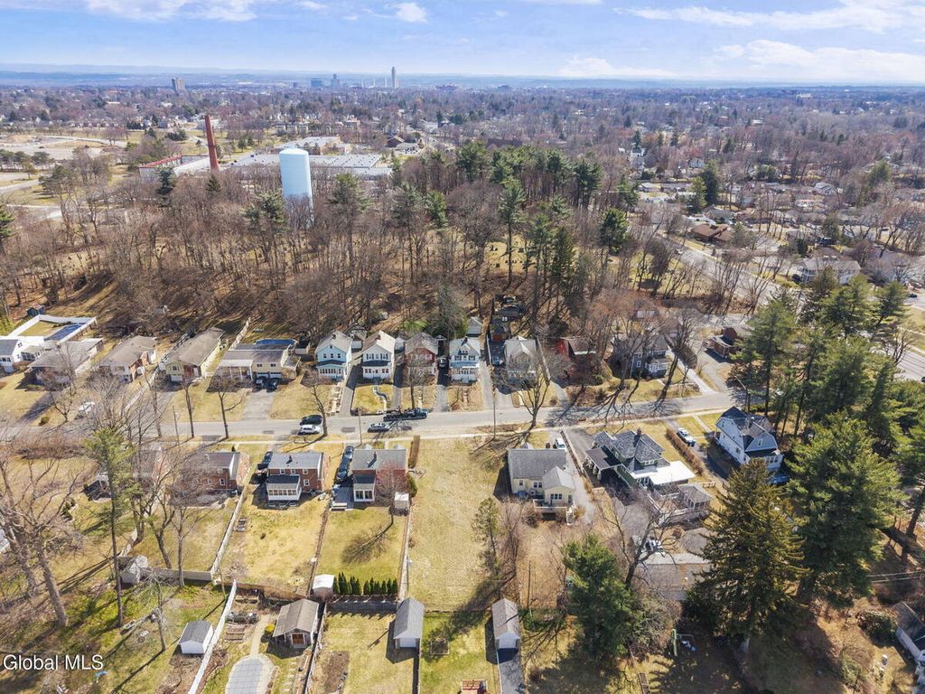 Photo of 10 Oxford Road, Albany, NY 12207 (MLS # 11683719)