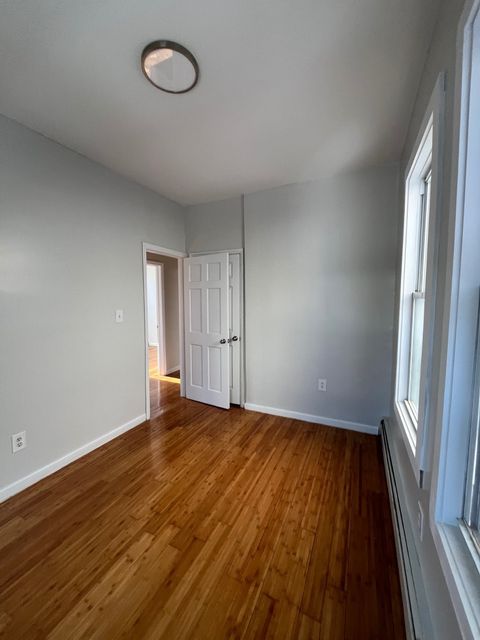 Photo of 183 beach 25th St, Far Rockaway, NY 11691 (MLS # 11739980)