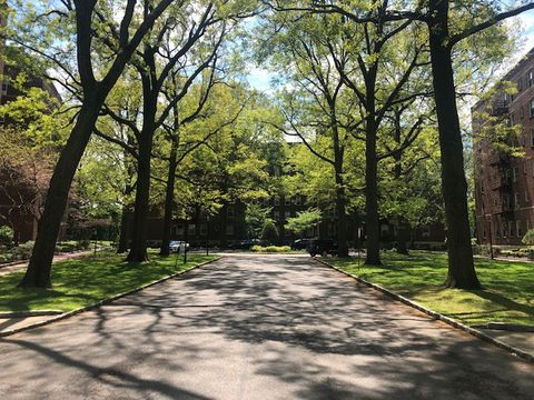 Photo of 1 Larchmont Acres #725C, Larchmont, NY 10538 (MLS # 11652509)