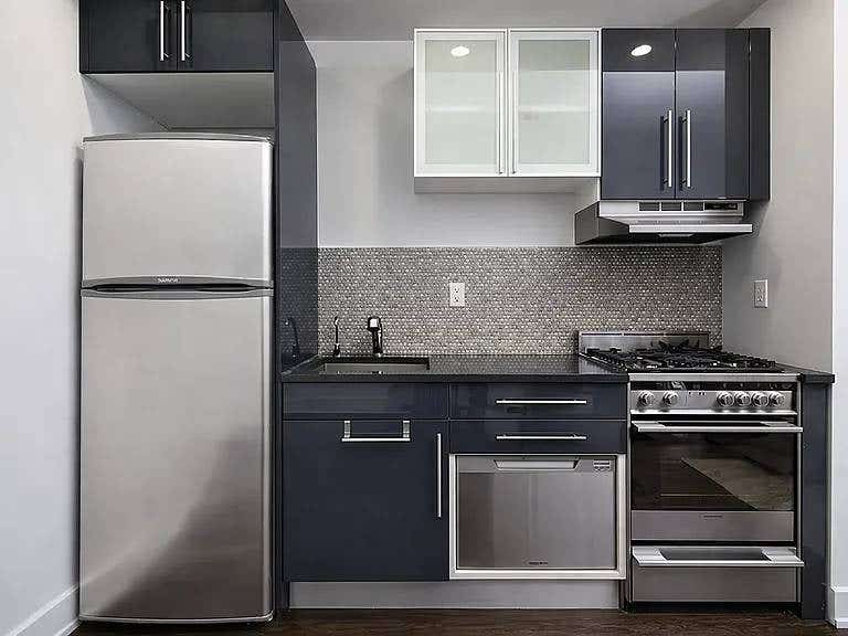 Photo of 390 Lorimer Street #1E, Brooklyn, NY 11206 (MLS # 11801041)