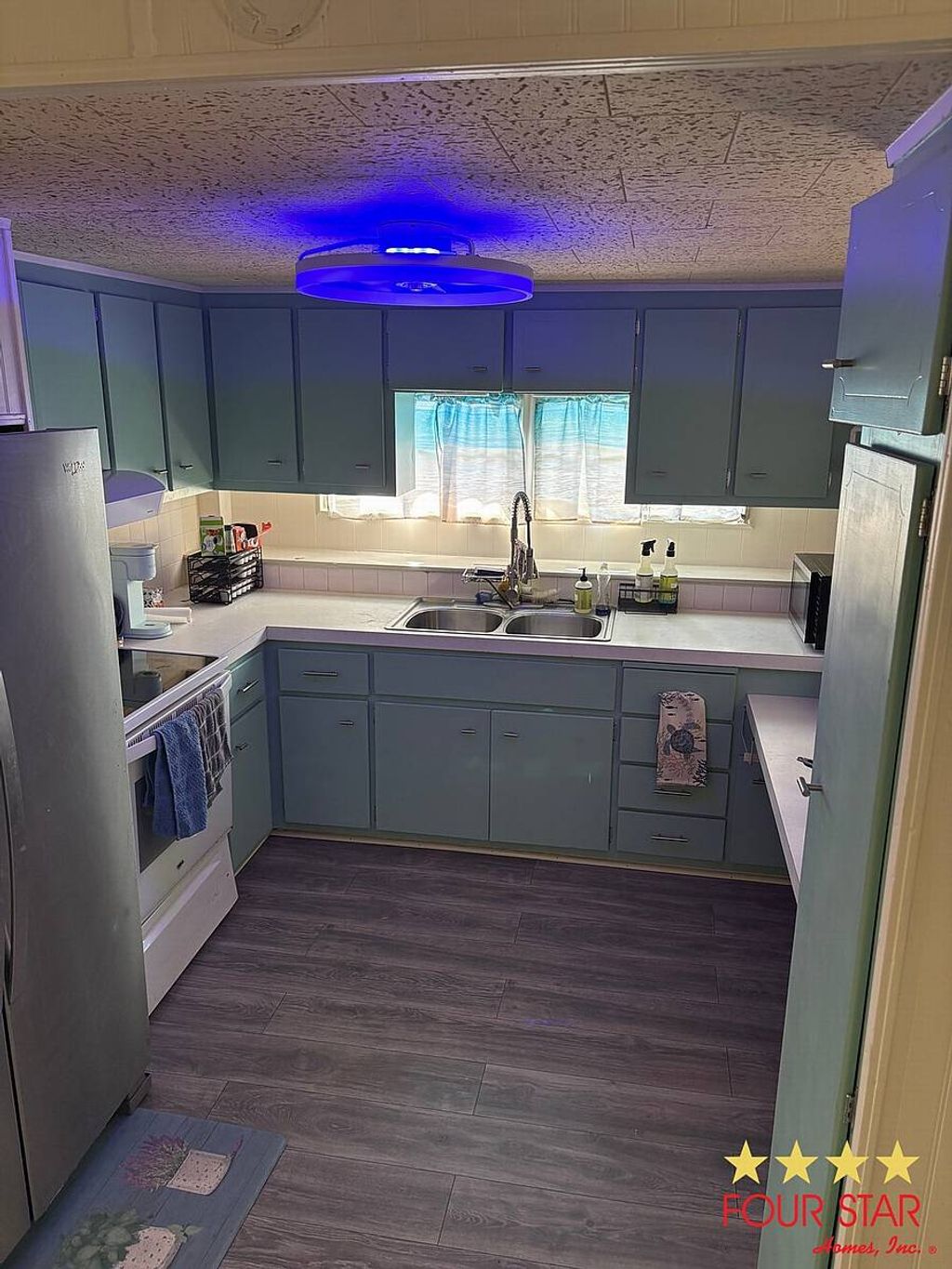 Photo of 1415 Main Street #421, Dunedin, FL 34698 (MLS # 11654124)