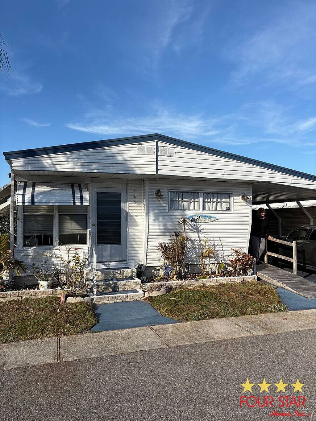 Photo of 1415 Main Street #421, Dunedin, FL 34698 (MLS # 11654124)