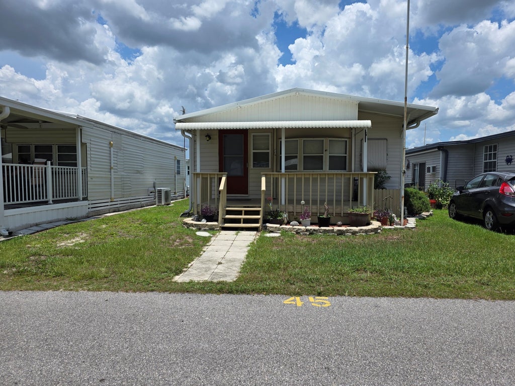 Photo of 34615 Jeb Stuart St, Zephyrhills, FL 33541 (MLS # 11863154)