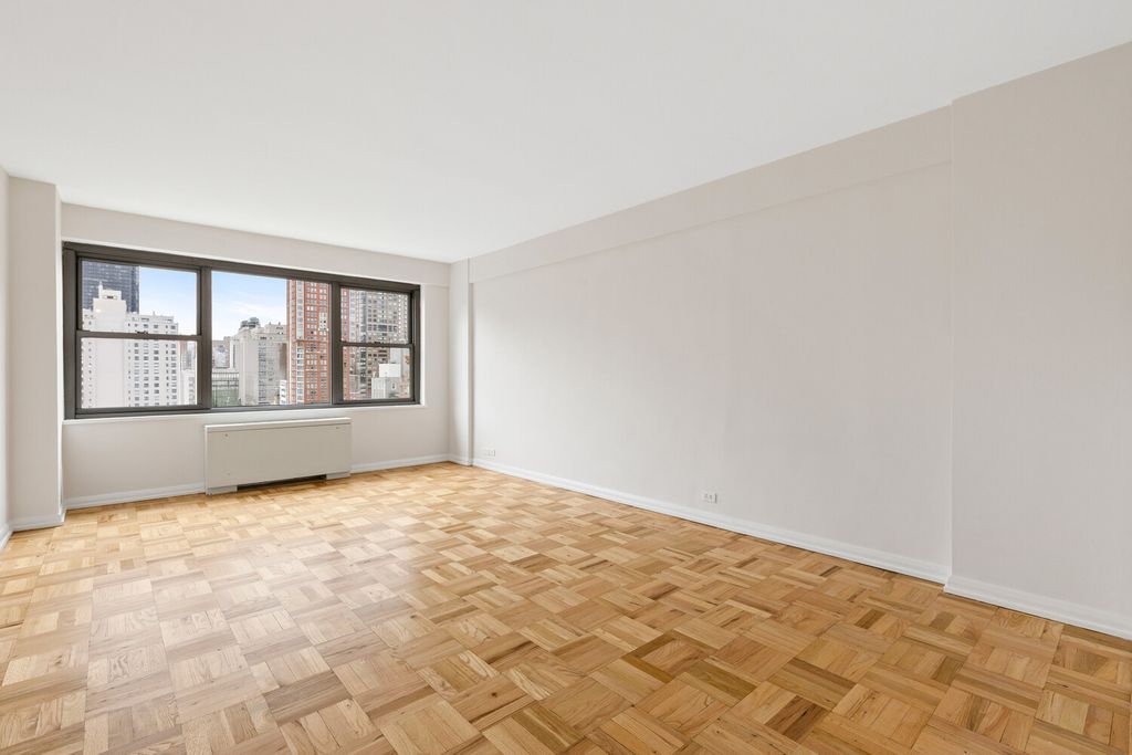 Photo of 650 Park Avenue #14F, New York, NY 10065 (MLS # 11593487)