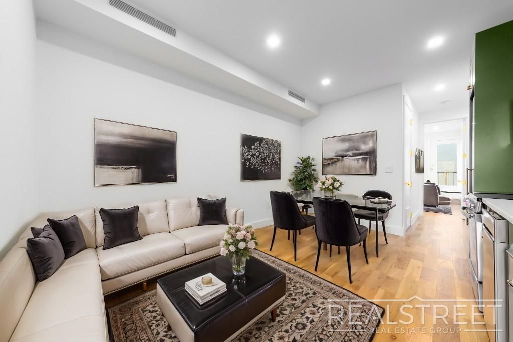 Photo of 46 Marcy Ave #3, BROOKLYN, NY 11211 (MLS # 11668683)