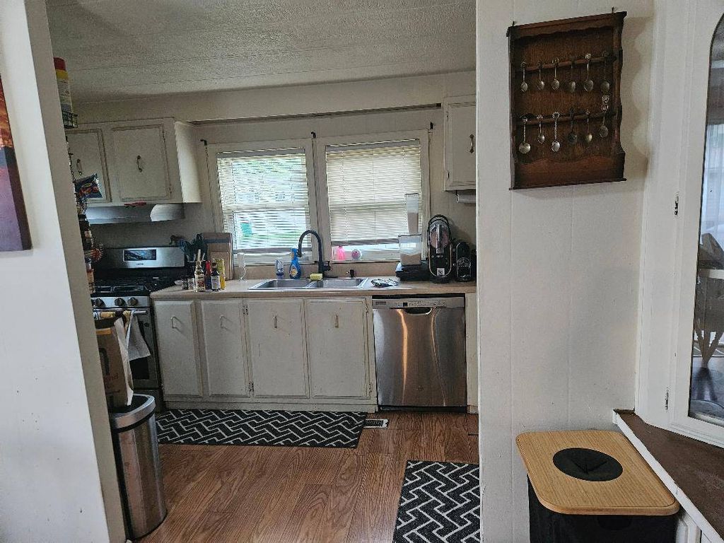 Photo of 56 waterloop LOOP, Pleasant Valley, NY 12569 (MLS # 11740108)