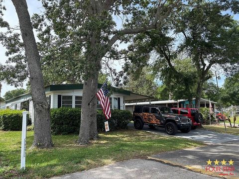 Photo of 2424 Crossridge Rd, Orange City, FL 32763 (MLS # 11715792)