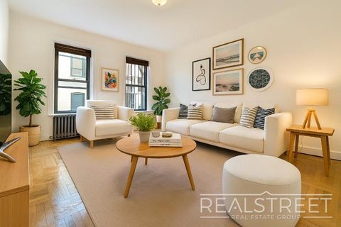 Photo of 85 Eastern Parkway #3E, Brooklyn, NY 11238 (MLS # 11613212)
