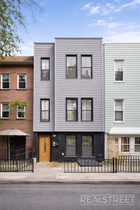 Photo of 1250 Jefferson Avenue, BROOKLYN, NY 11221 (MLS # 11672778)