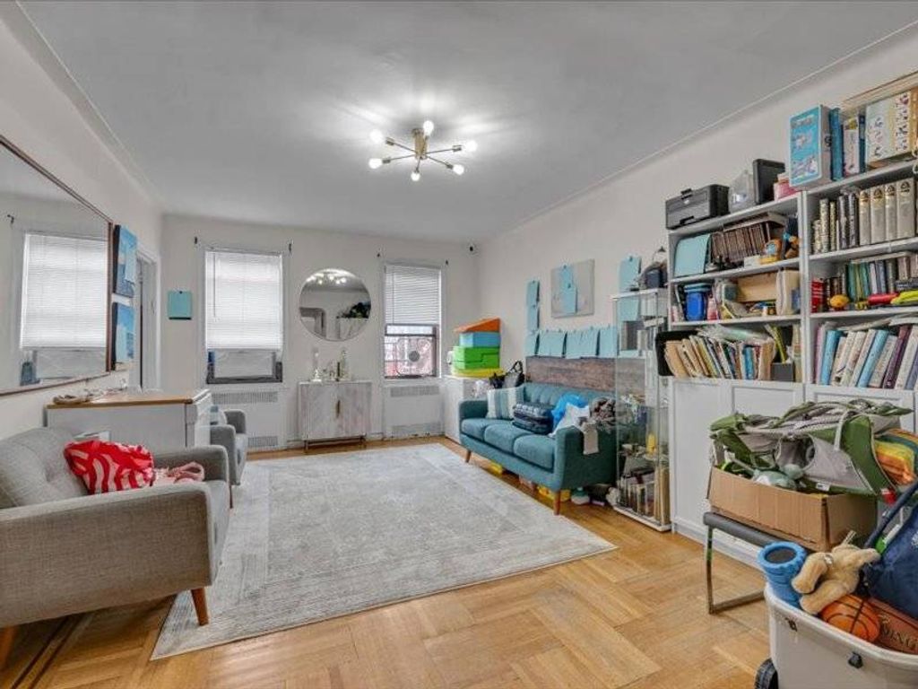 Photo of 909 East 29th Street, St #2E, Brooklyn, NY 11210 (MLS # 11682803)