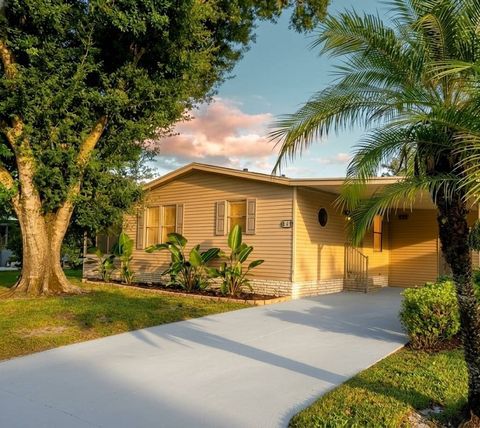 Photo of 316 South Edgewater Dr #316, Plant City, FL 33565 (MLS # 11742782)
