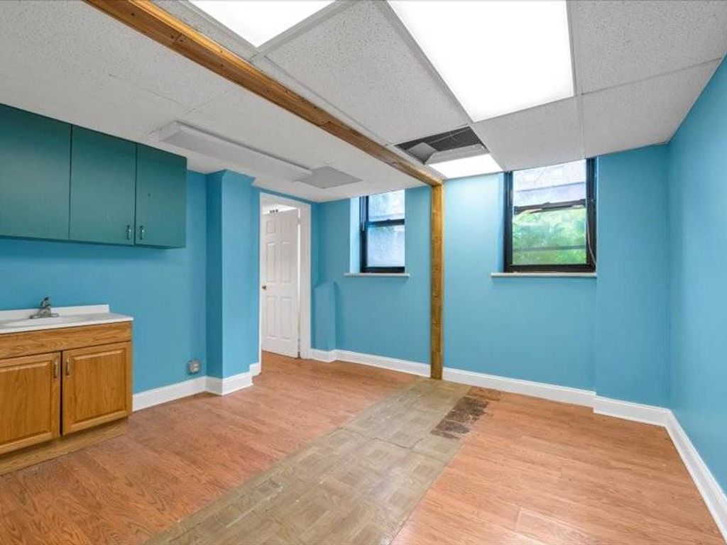 Photo of 2 West End Ave #SU2, Brooklyn, NY 11235 (MLS # 11575609)