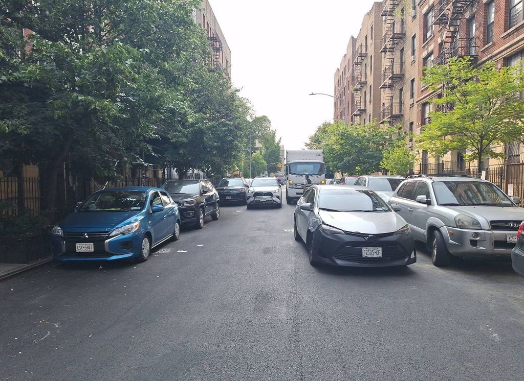 Photo of 536 West 163rd St, New York, NY 10032 (MLS # 11626234)