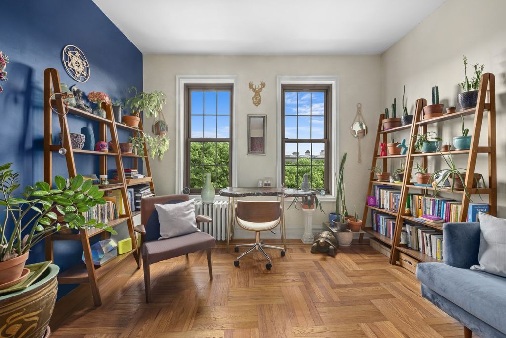 Photo of 1100 Grand Concourse #4A, Bronx, NY 10456 (MLS # 11578413)