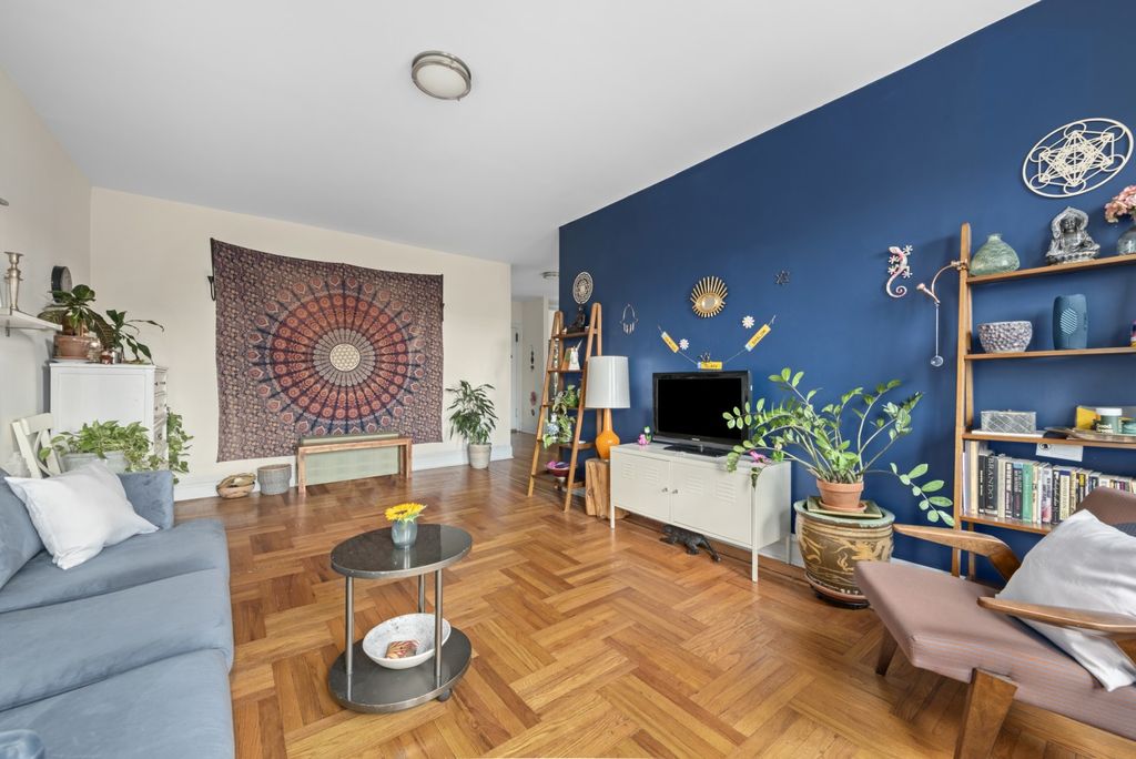 Photo of 1100 Grand Concourse #4A, Bronx, NY 10456 (MLS # 11578413)