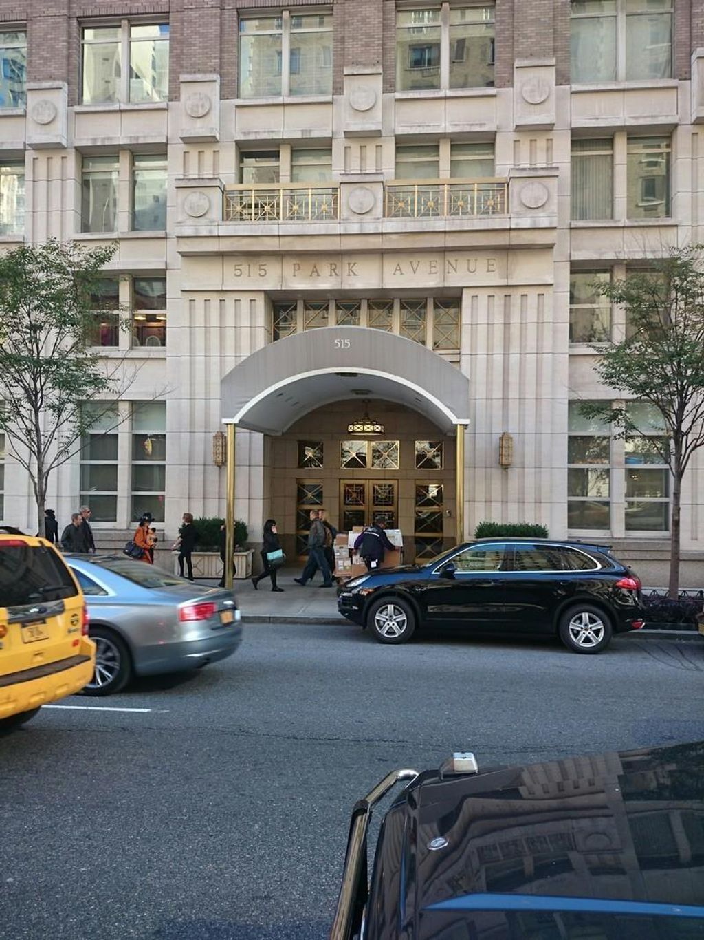 Photo of 515 Park Avenue #3K, New York, NY 10022 (MLS # 11672820)