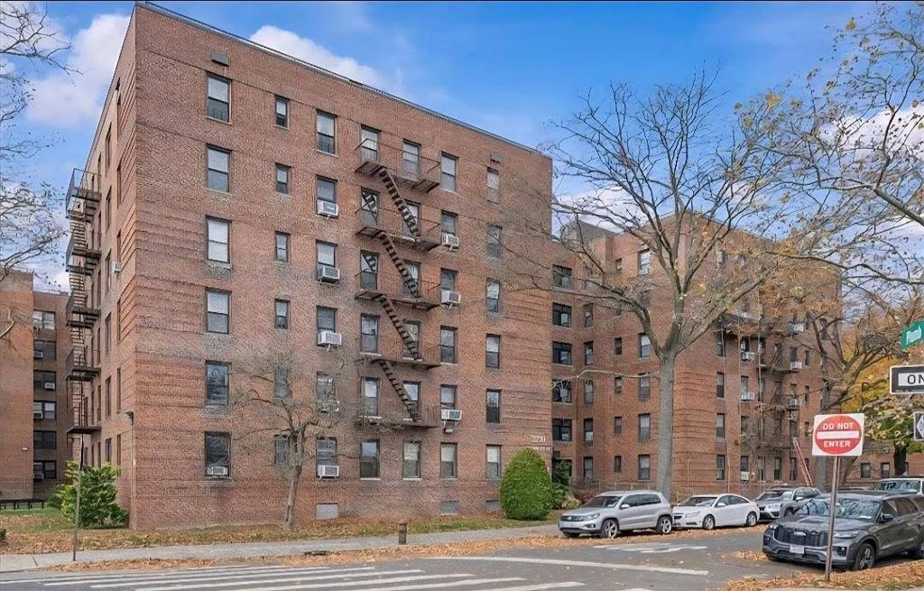 Photo of 2270 Plumb 1 St, Brooklyn, NY 11229 (MLS # 11679028)