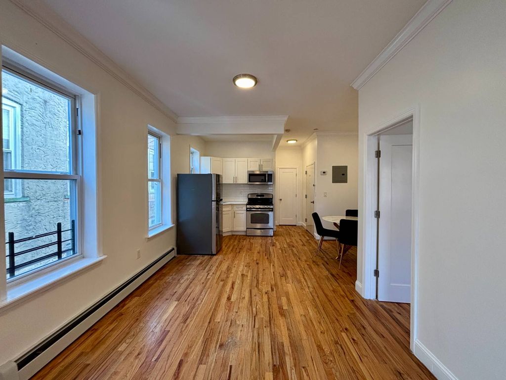 Photo of 3367 Fenton Ave #3A, Bronx, NY 10469 (MLS # 11653943)