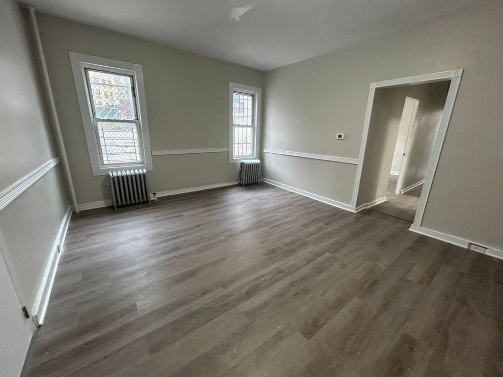 Photo of 1819 Palisade Place #1, Bronx, NY 10453 (MLS # 11684802)