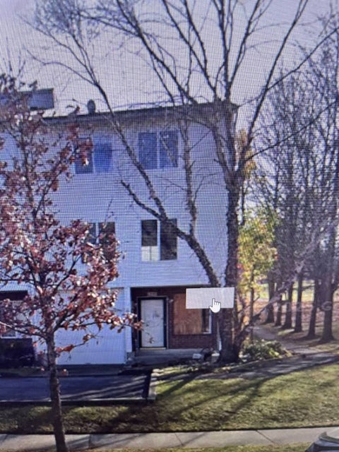 Photo of 1348 Arthur kill Rd, Staten Island, NY 10312 (MLS # 11830910)