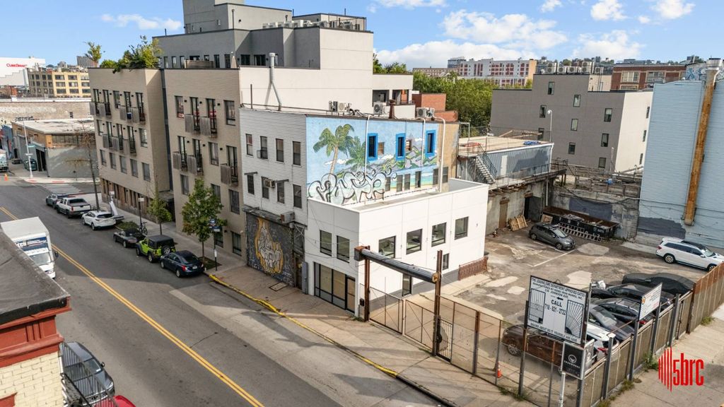 Photo of 234 Johnson Ave #FLOOR 1, BROOKLYN, NY 11206 (MLS # 11592181)