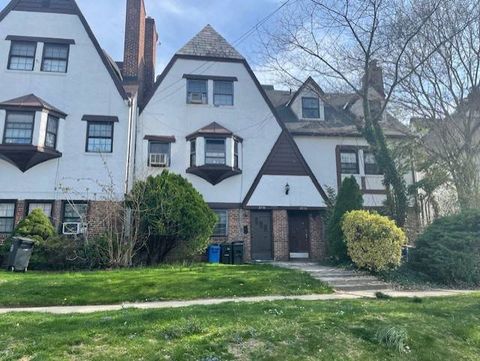 Photo of 21338 29th Ave #1, Bayside, NY 11360 (MLS # 11693359)