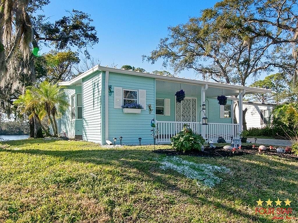 Photo of 12 Linden Falls Dr, Ormond Beach, FL 32174 (MLS # 11863500)