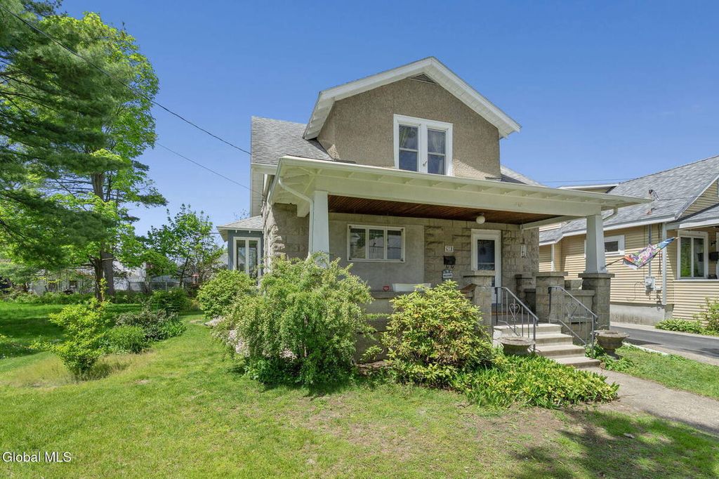 Photo of 418 Arthur Street, Schenectady, NY 12306 (MLS # 11775612)