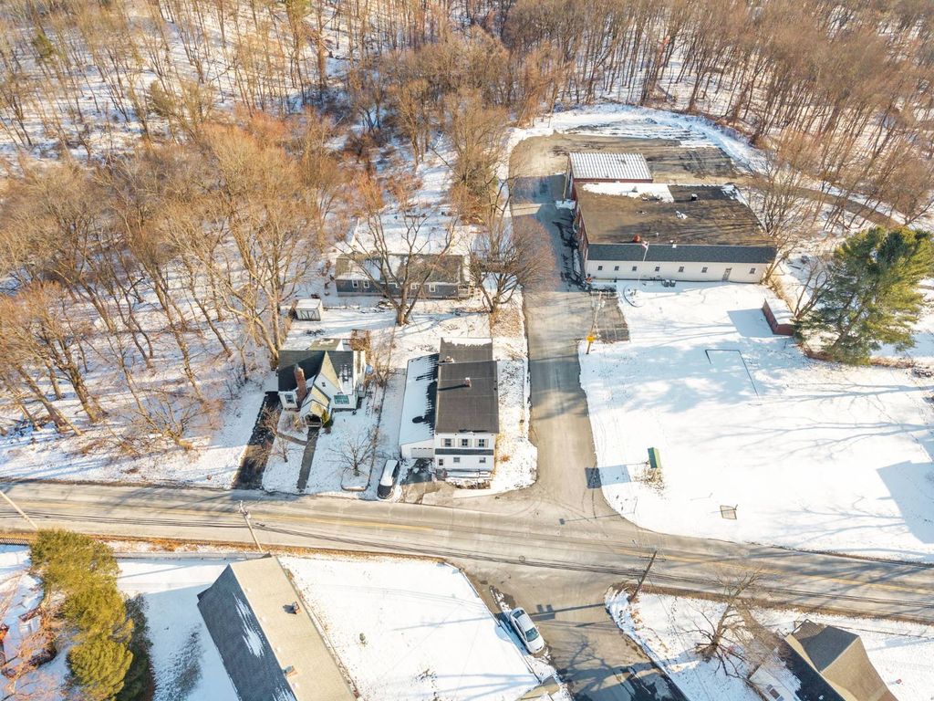 Photo of 124 Mountainview Avenue, Brunswick, NY 12180 (MLS # 11637294)