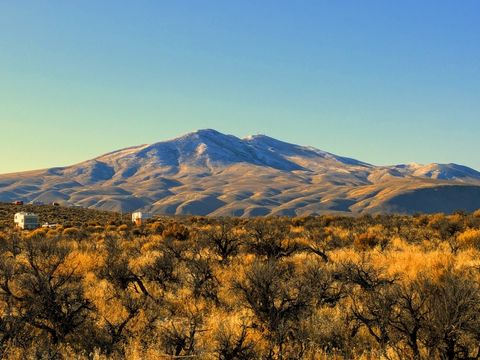 Photo of 0 Jackson Ave, Elko, NV 89801 (MLS # 11692359)