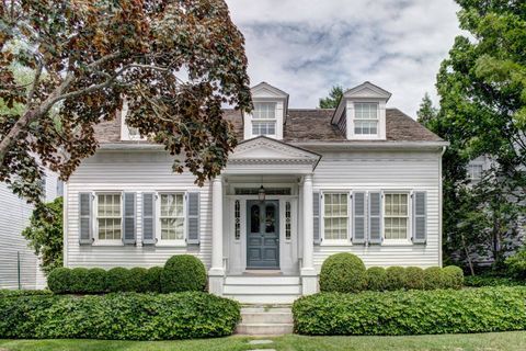 Photo of 9 Suffolk Street, Sag Harbor Village, NY 11963 (MLS # 11654587)